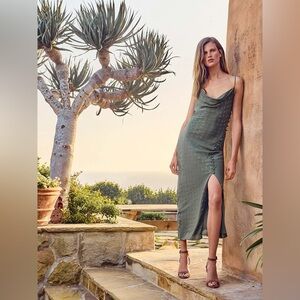 NWT $628 Veronica Beard Chapel Silk-Blend Floral Midi-Dress